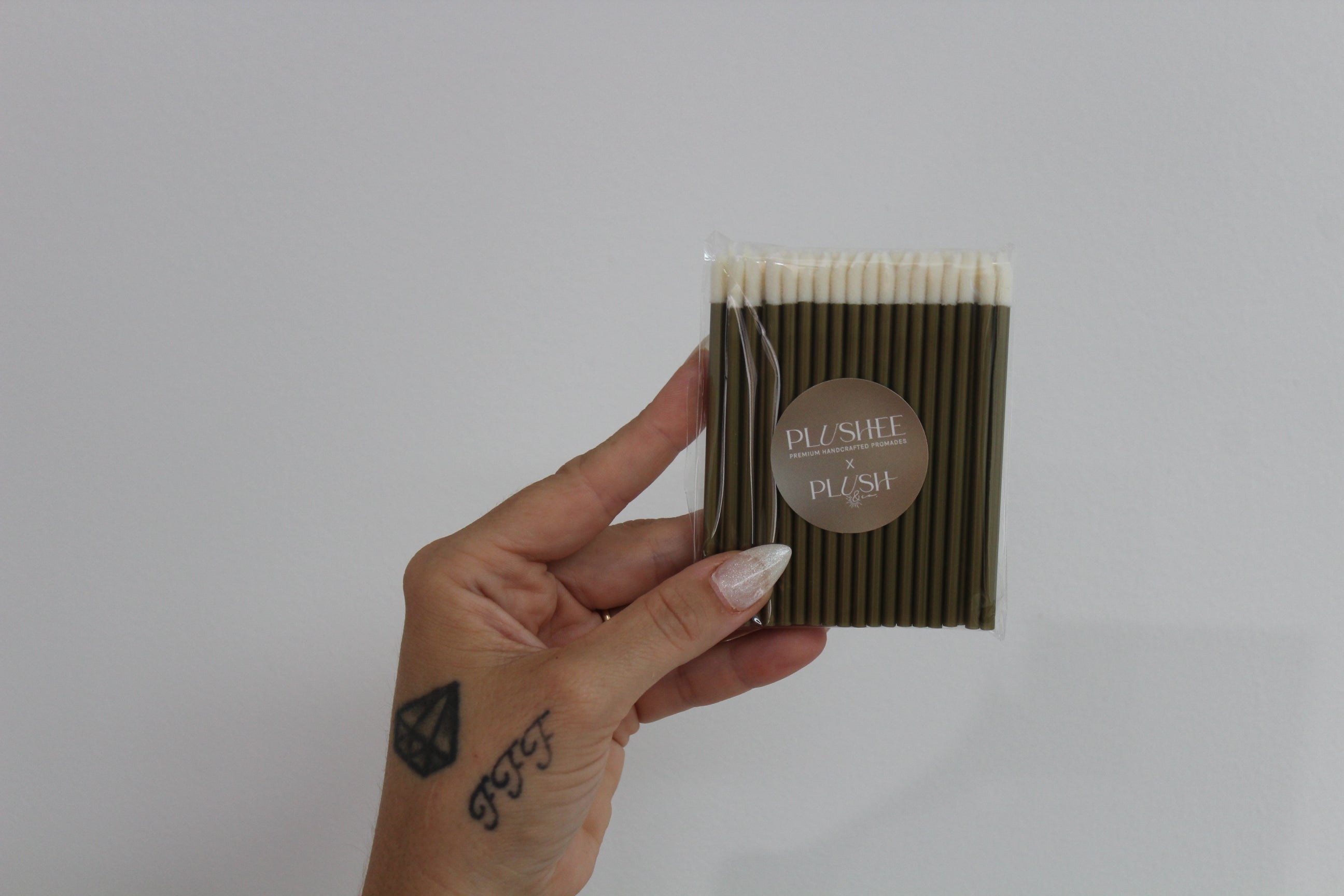 LASH BRUSH