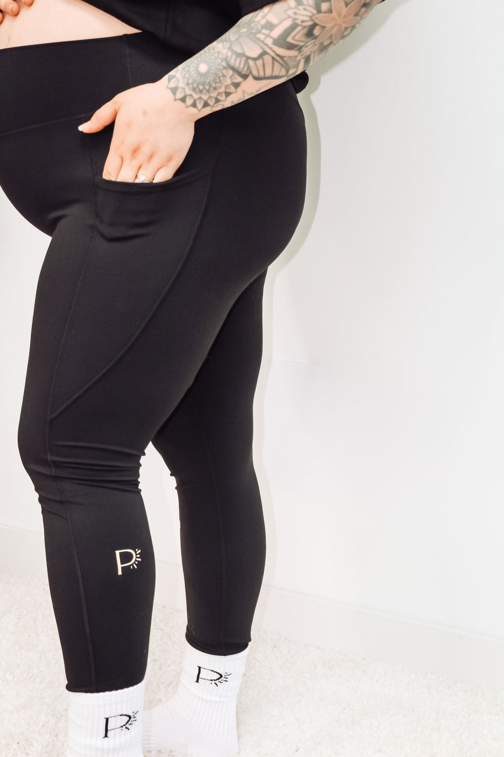 THE SOCKS – Plush&co